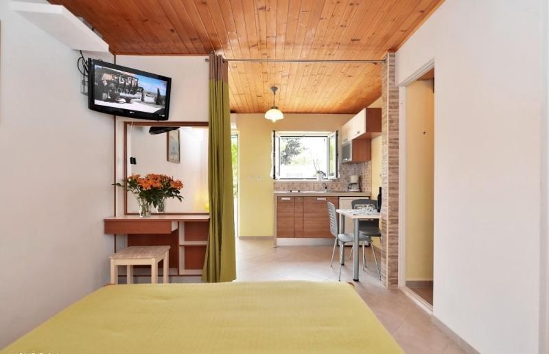 Studio Apartments 4 Two โบล ภายนอก รูปภาพ