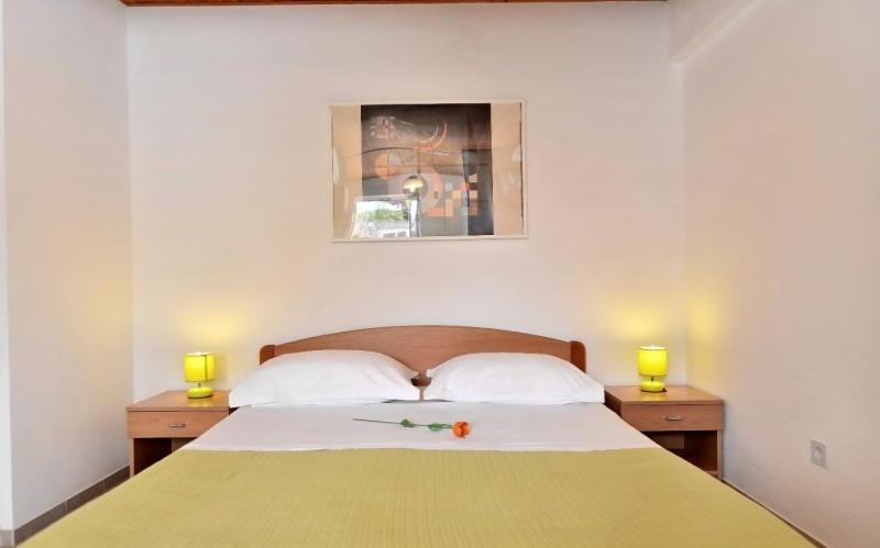 Studio Apartments 4 Two โบล ภายนอก รูปภาพ