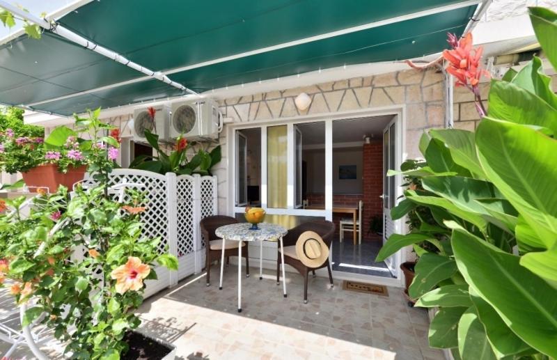 Studio Apartments 4 Two โบล ภายนอก รูปภาพ